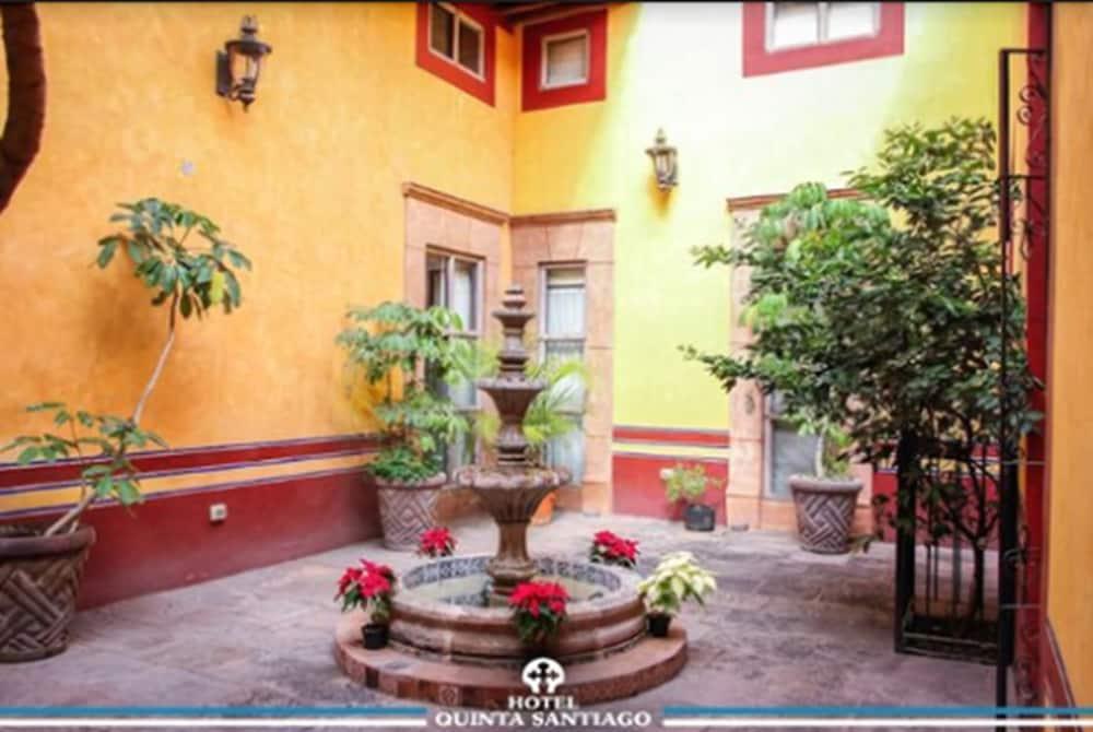 Hotel Quinta Santiago ケレタロ エクステリア 写真