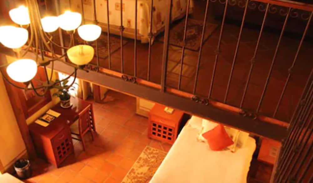 Hotel Quinta Santiago ケレタロ エクステリア 写真